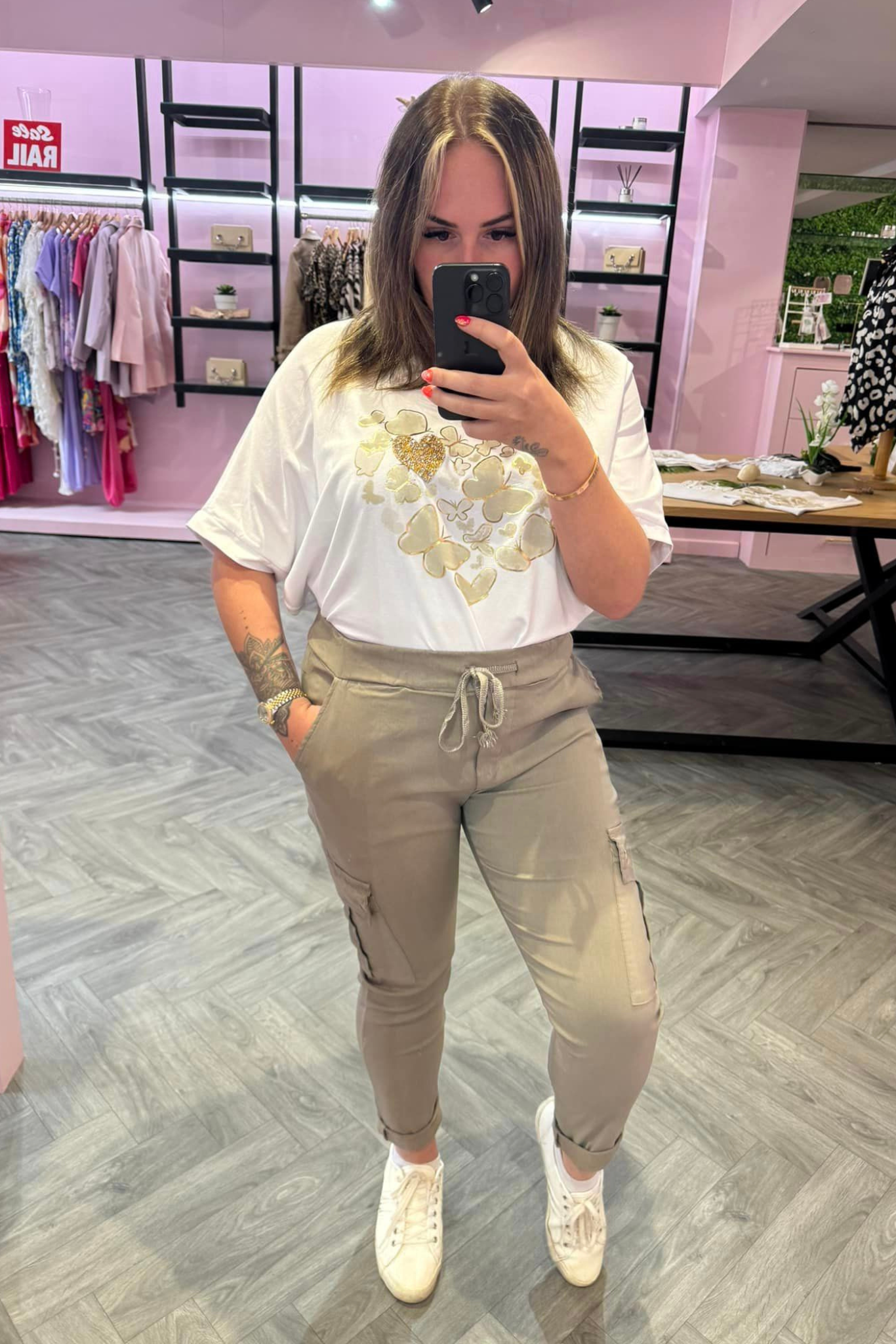 White Gold Heart Pattern T-Shirt